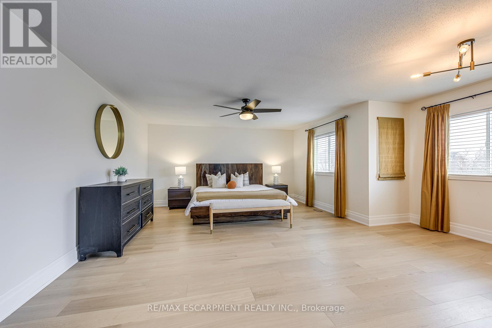 4267 Sarazen Drive, Burlington, Ontario  L7M 4Z2 - Photo 32 - W13007128