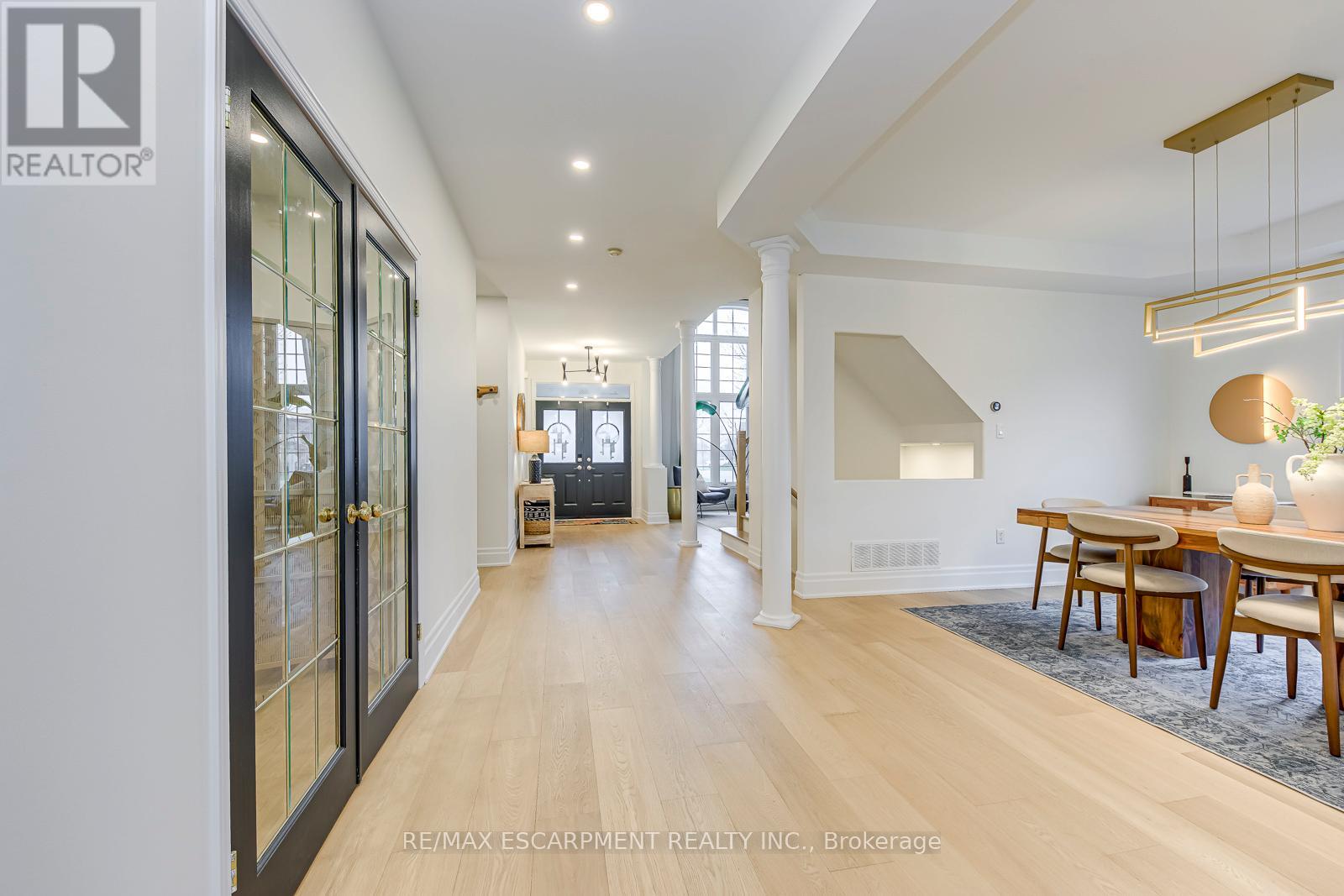 4267 Sarazen Drive, Burlington, Ontario  L7M 4Z2 - Photo 4 - W13007128