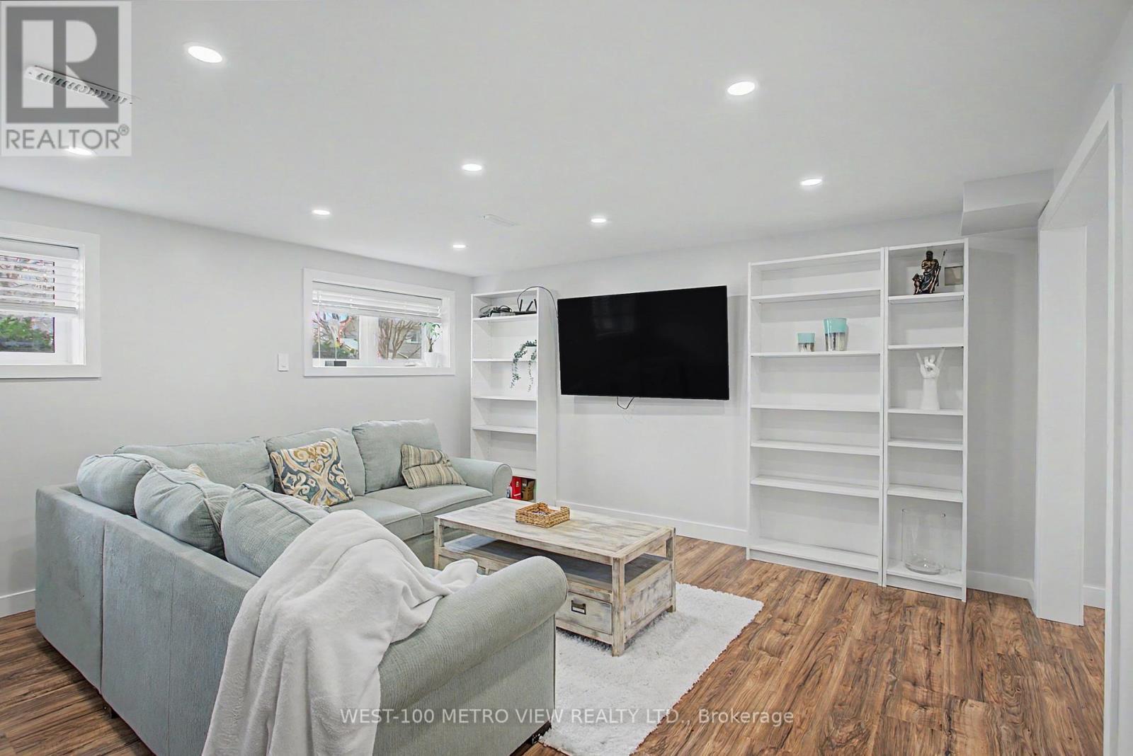 2144 Sandringham Drive, Burlington, Ontario  L7P 1T9 - Photo 16 - W13007148