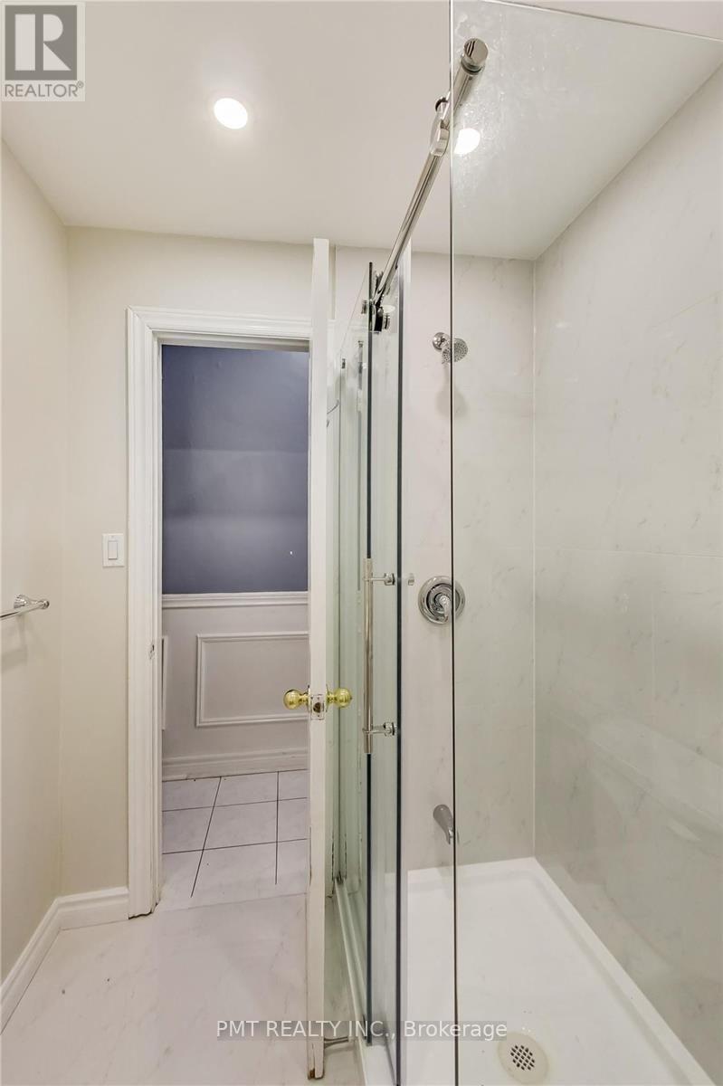 Main - 449 Concord Avenue, Toronto, Ontario  M6H 2P9 - Photo 11 - W13007150