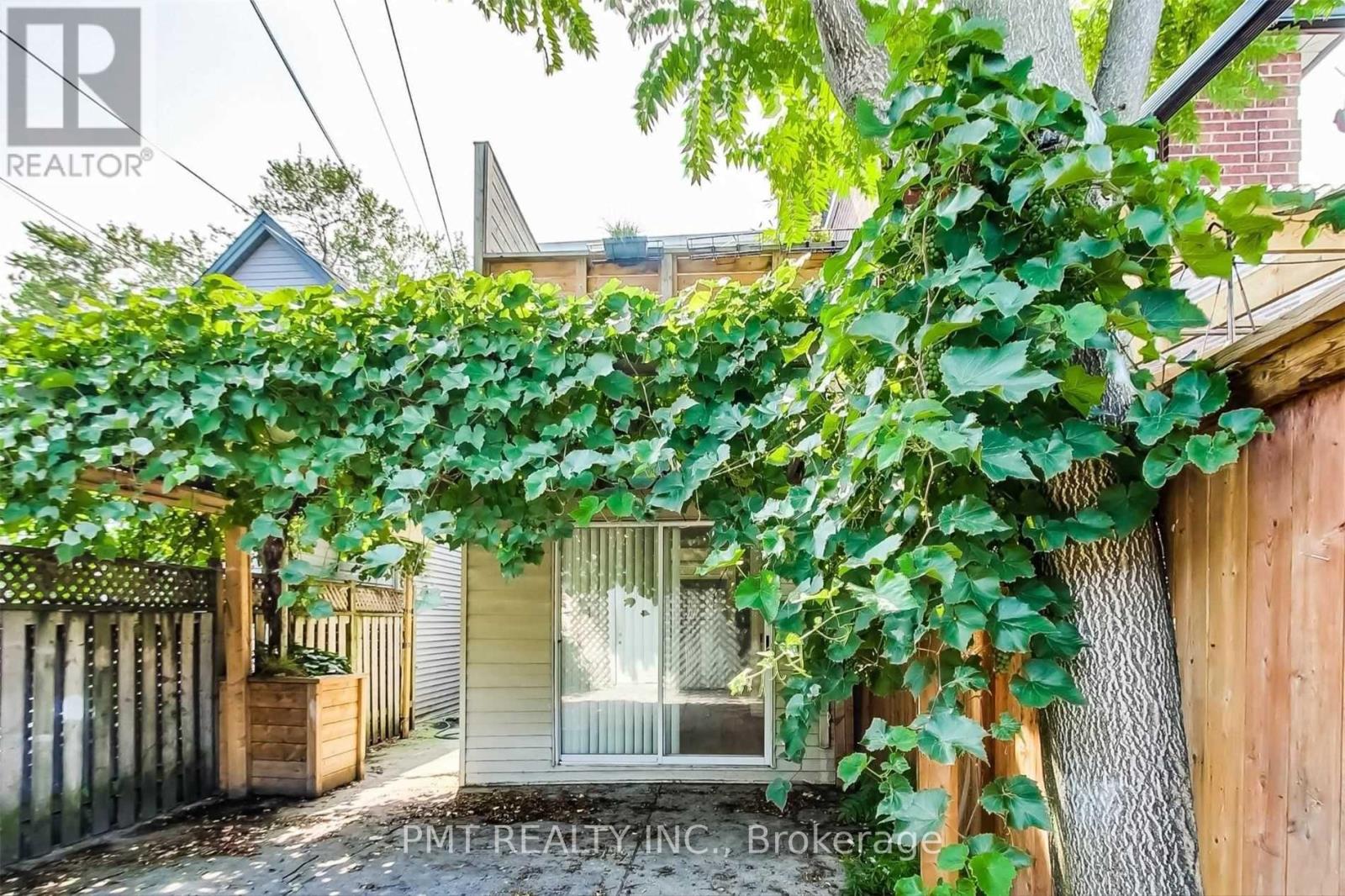 Main - 449 Concord Avenue, Toronto, Ontario  M6H 2P9 - Photo 14 - W13007150