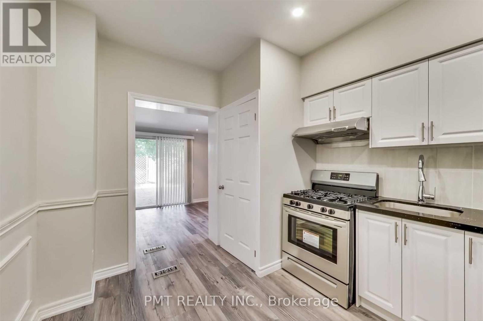 Main - 449 Concord Avenue, Toronto, Ontario  M6H 2P9 - Photo 4 - W13007150