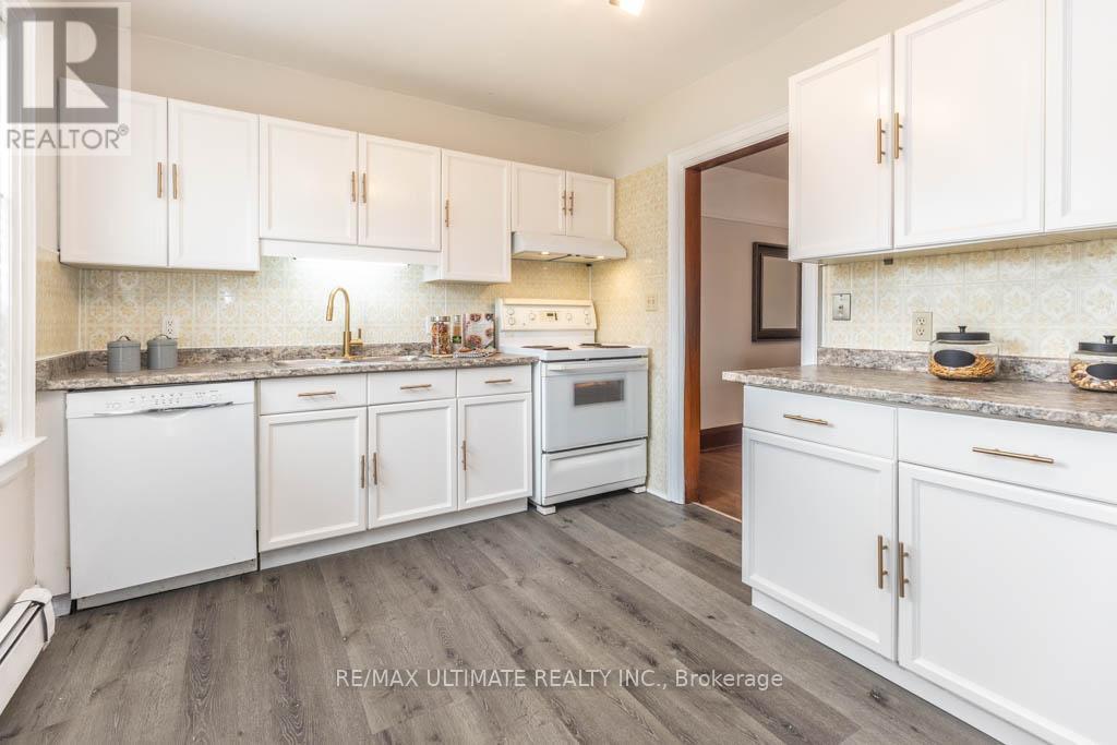 41 Thirty Third Street, Toronto, Ontario  M8W 3H2 - Photo 11 - W13007190