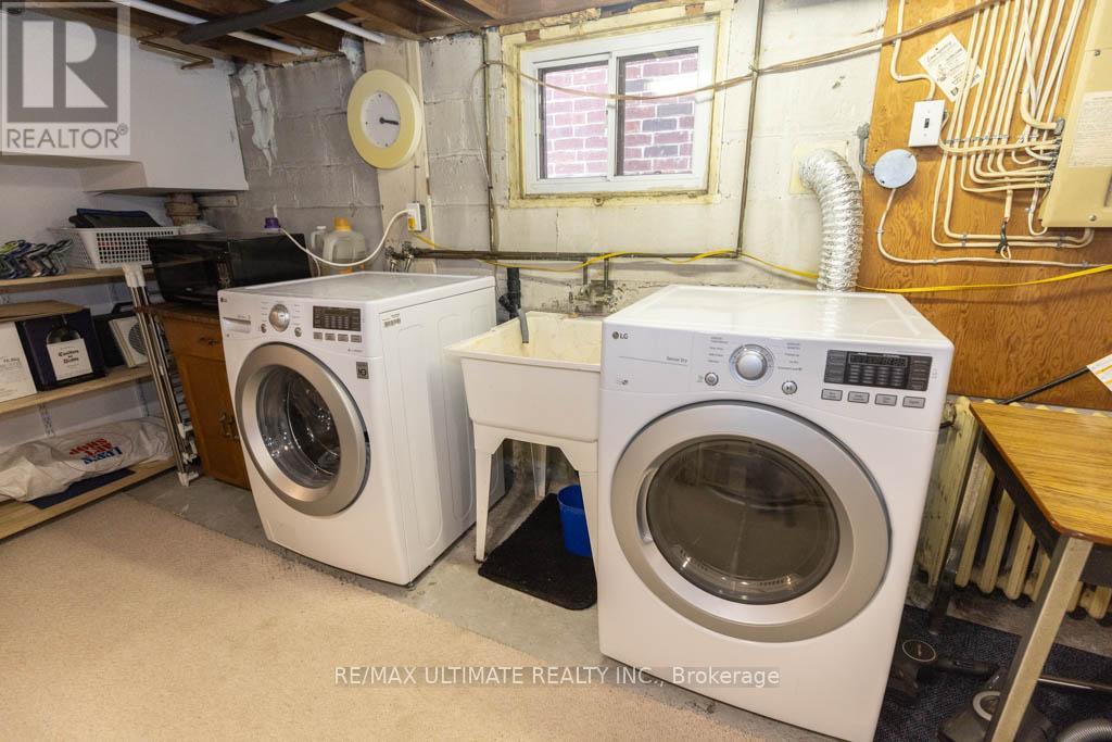 41 Thirty Third Street, Toronto, Ontario  M8W 3H2 - Photo 31 - W13007190