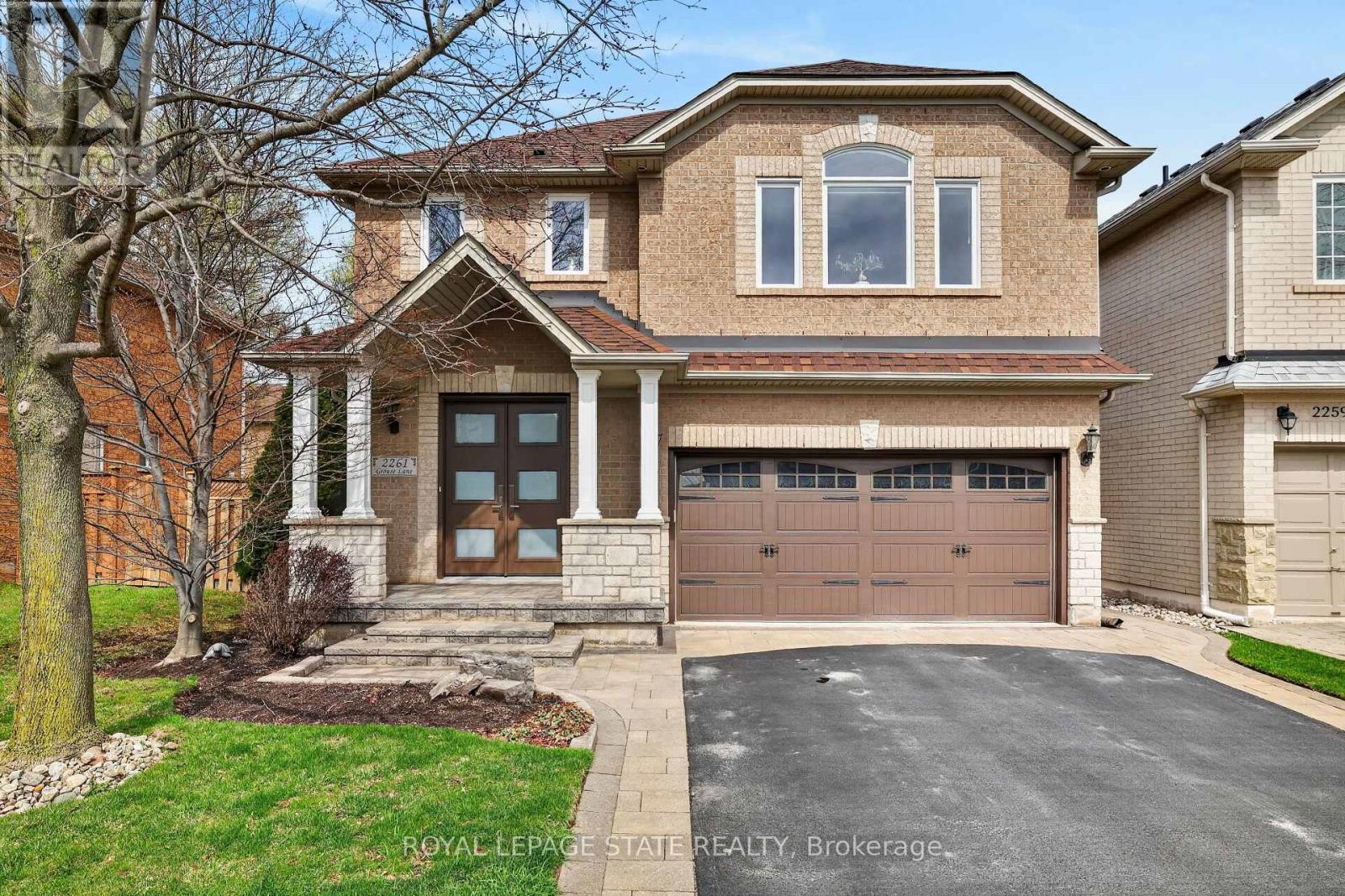 2261 GROUSE LANE, Oakville, Ontario