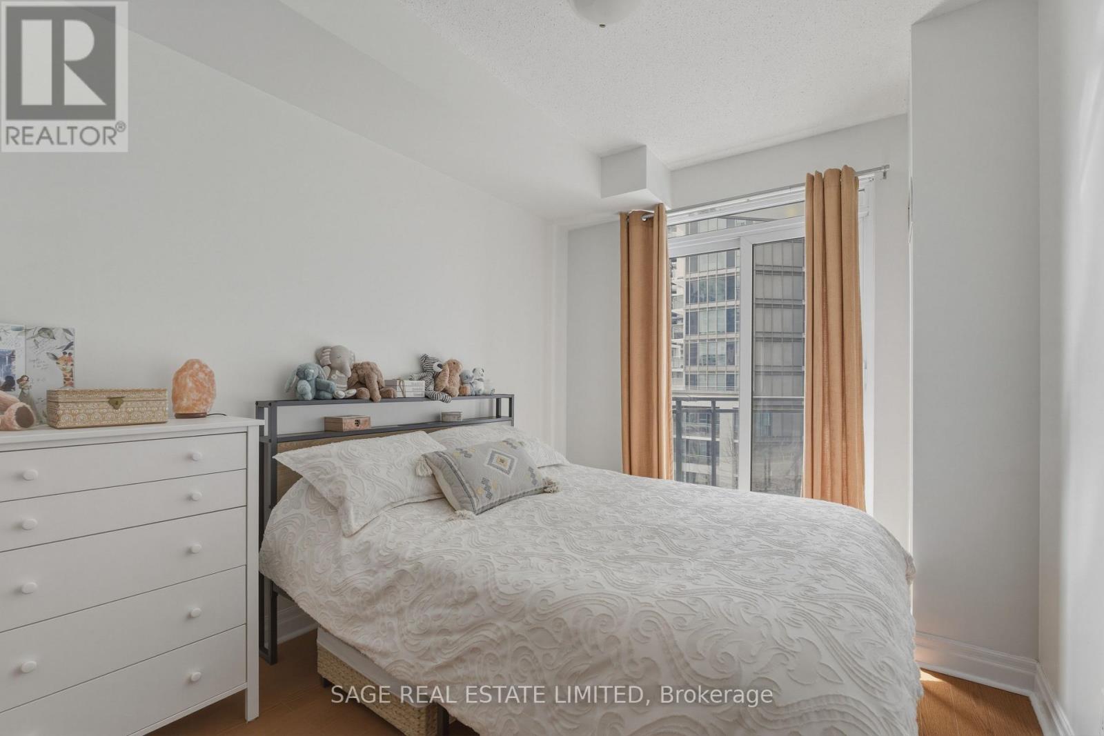 510 - 2119 Lakeshore Boulevard W, Toronto, Ontario  M8V 1A1 - Photo 10 - W13007220