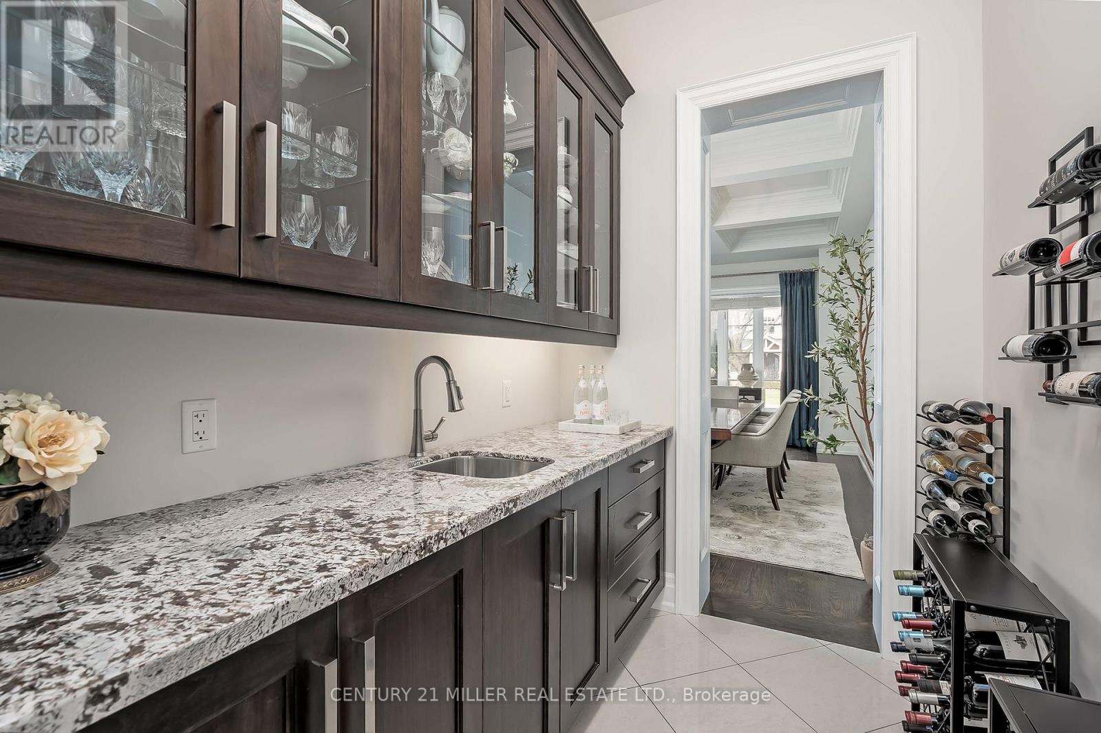 594 Maplehurst Avenue, Oakville, Ontario  L6L 4Z1 - Photo 12 - W13007226