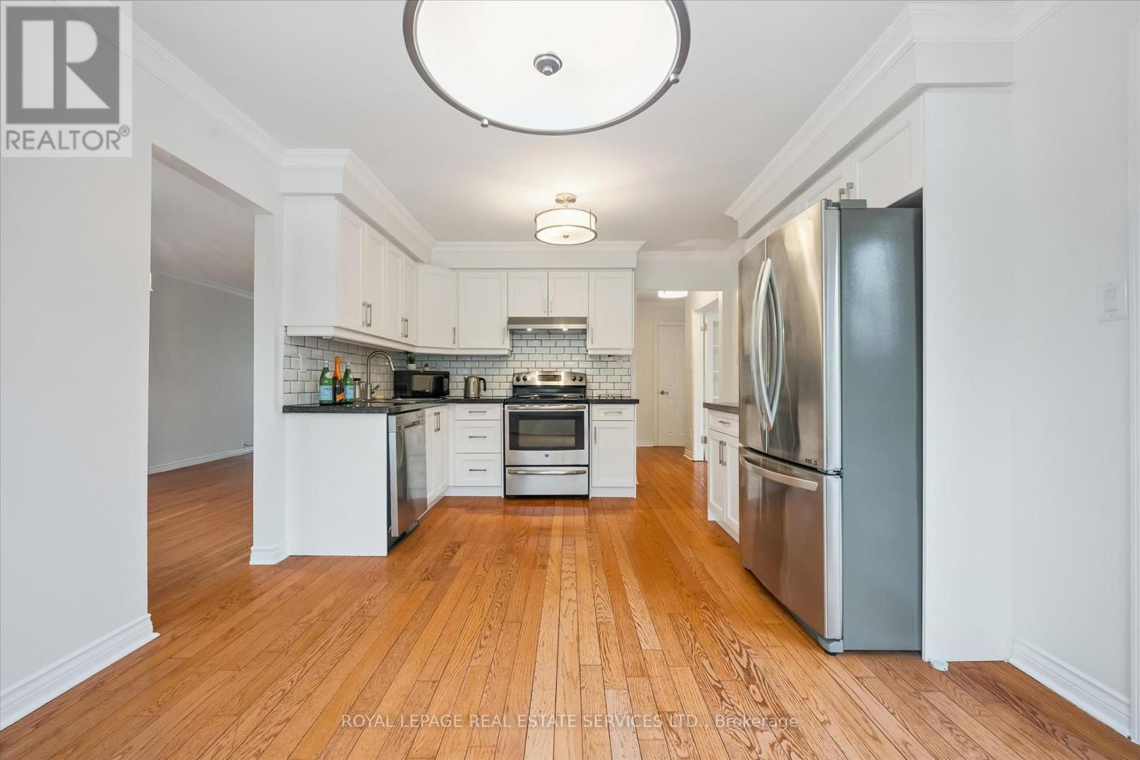 2071 Pen Street, Oakville, Ontario  L6H 3L2 - Photo 11 - W13007246