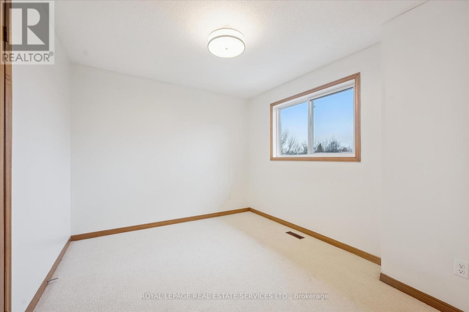 2071 Pen Street, Oakville, Ontario  L6H 3L2 - Photo 32 - W13007246