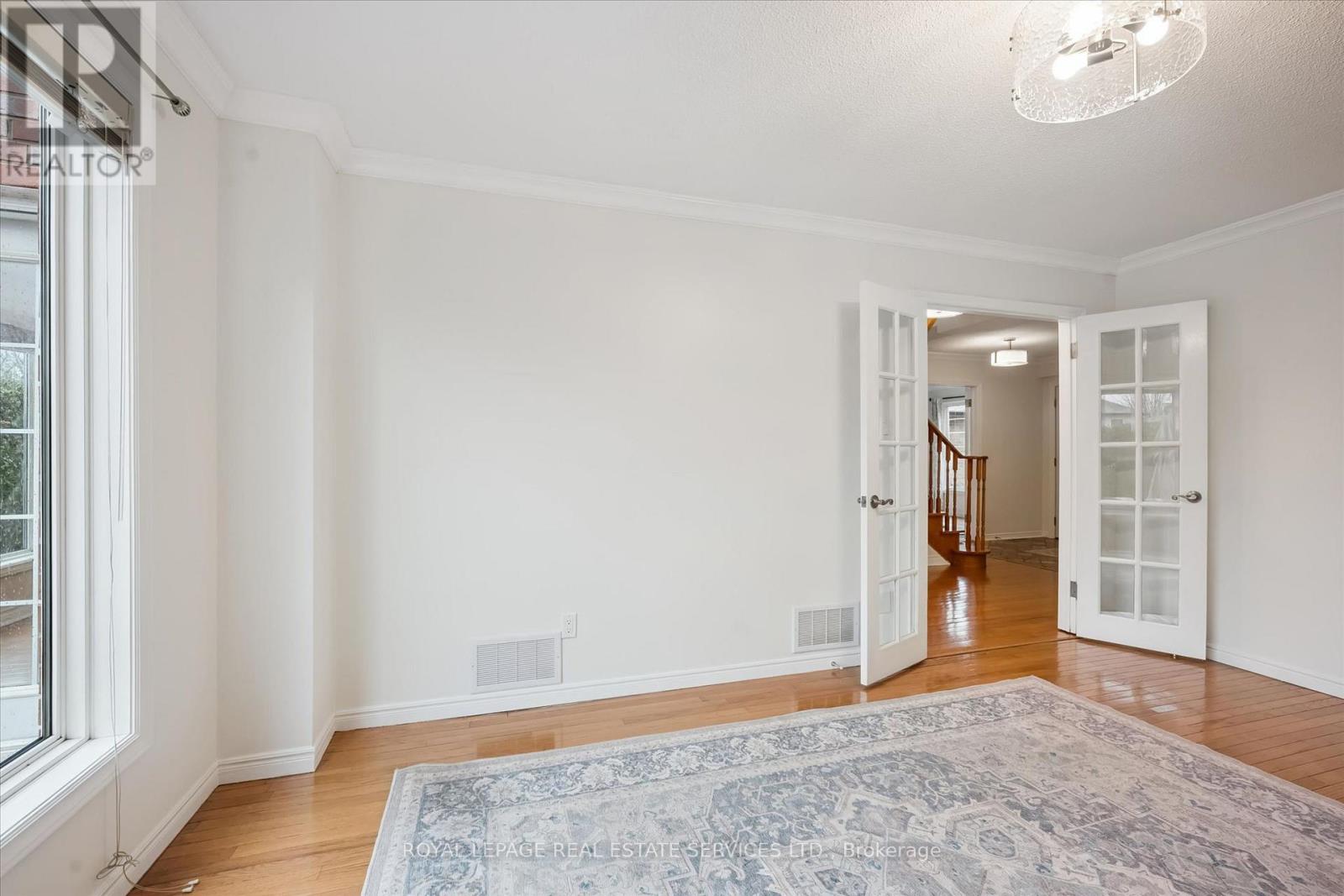 2071 Pen Street, Oakville, Ontario  L6H 3L2 - Photo 8 - W13007246