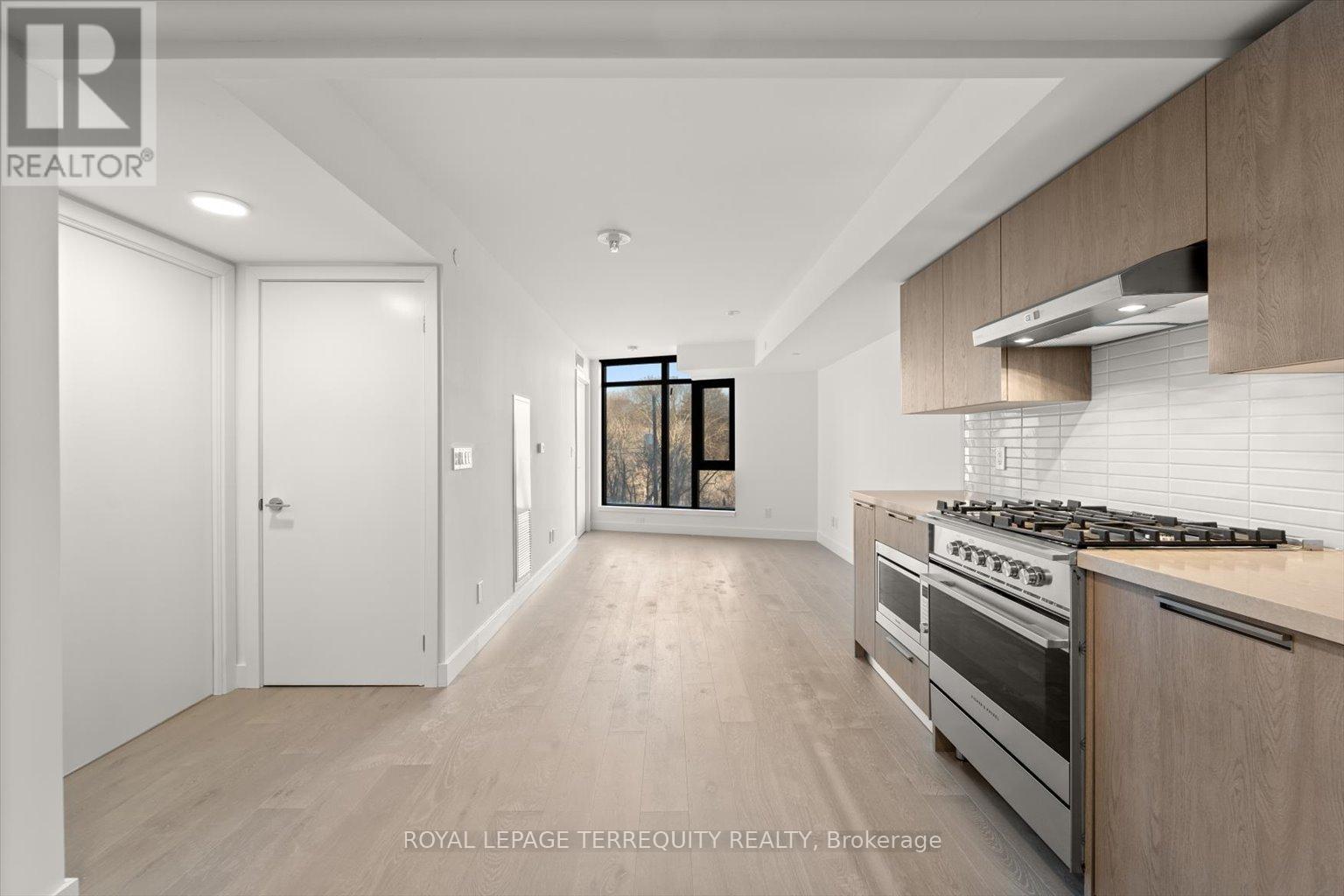 213 - 160 Kingsway Crescent, Toronto, Ontario  M8X 0B5 - Photo 5 - W13007262