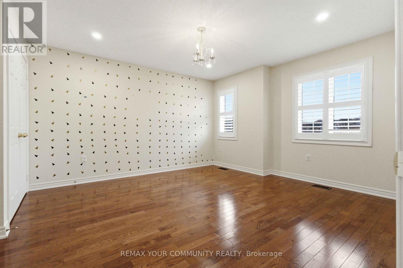 108 Cabin Trail Crescent, Whitchurch-Stouffville, Ontario  L4A 0S7 - Photo 23 - N12934842