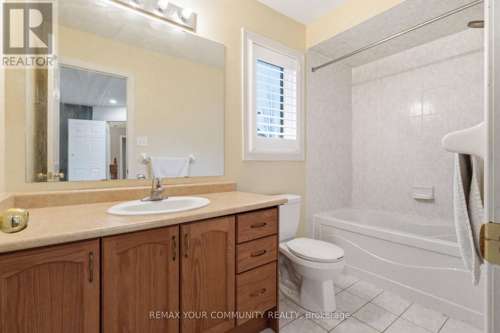 108 Cabin Trail Crescent, Whitchurch-Stouffville, Ontario  L4A 0S7 - Photo 32 - N12934842