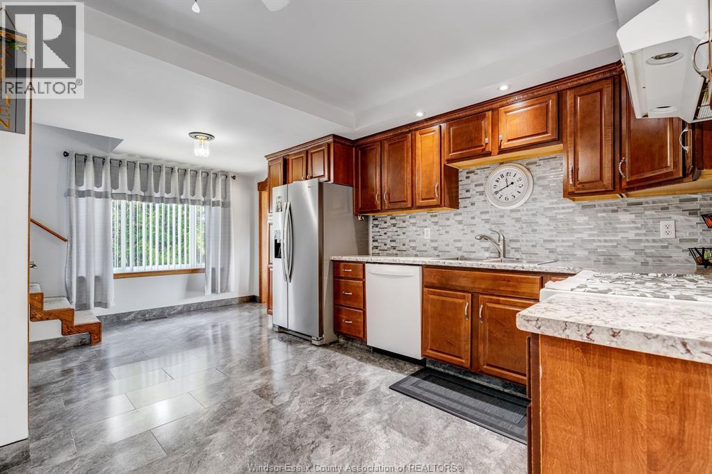 881 Talbot Trail, Wheatley, Ontario  N0P 2P0 - Photo 4 - 26008351