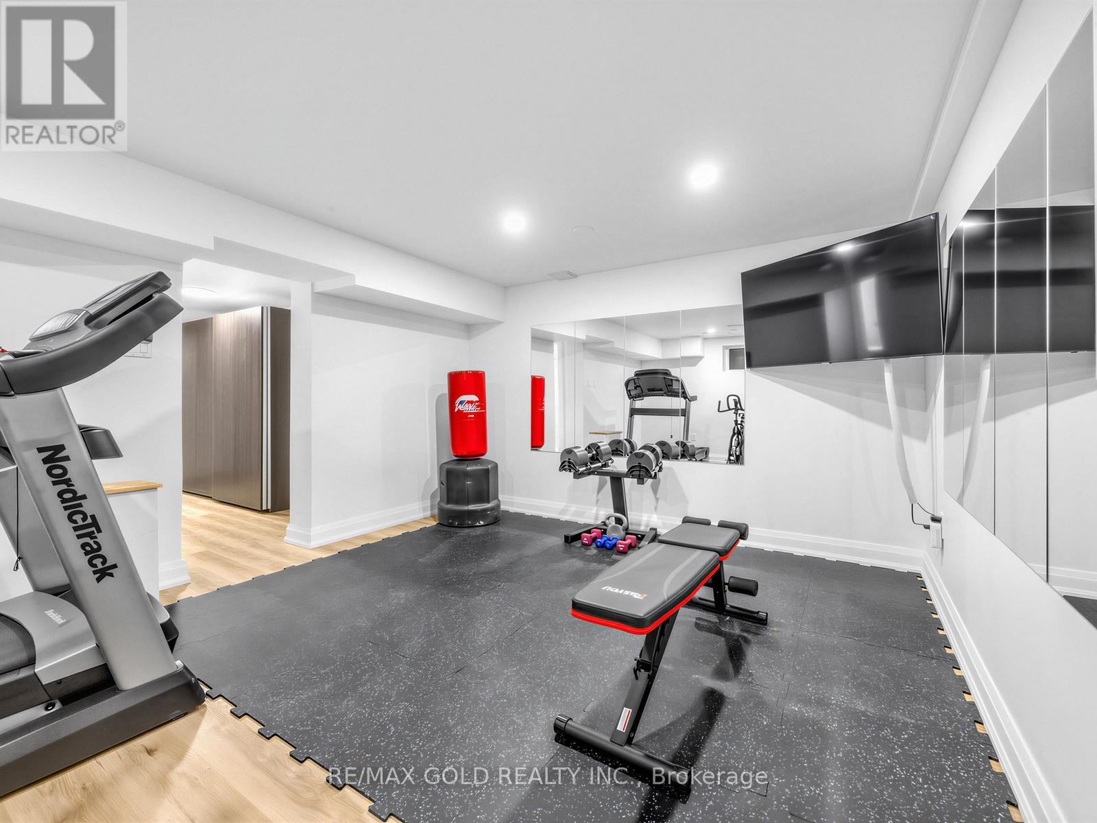 5 Crediton Court, Toronto, Ontario  M9B 3B9 - Photo 31 - W13007006