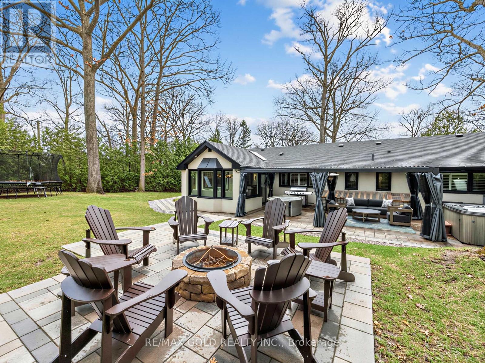 5 Crediton Court, Toronto, Ontario  M9B 3B9 - Photo 39 - W13007006