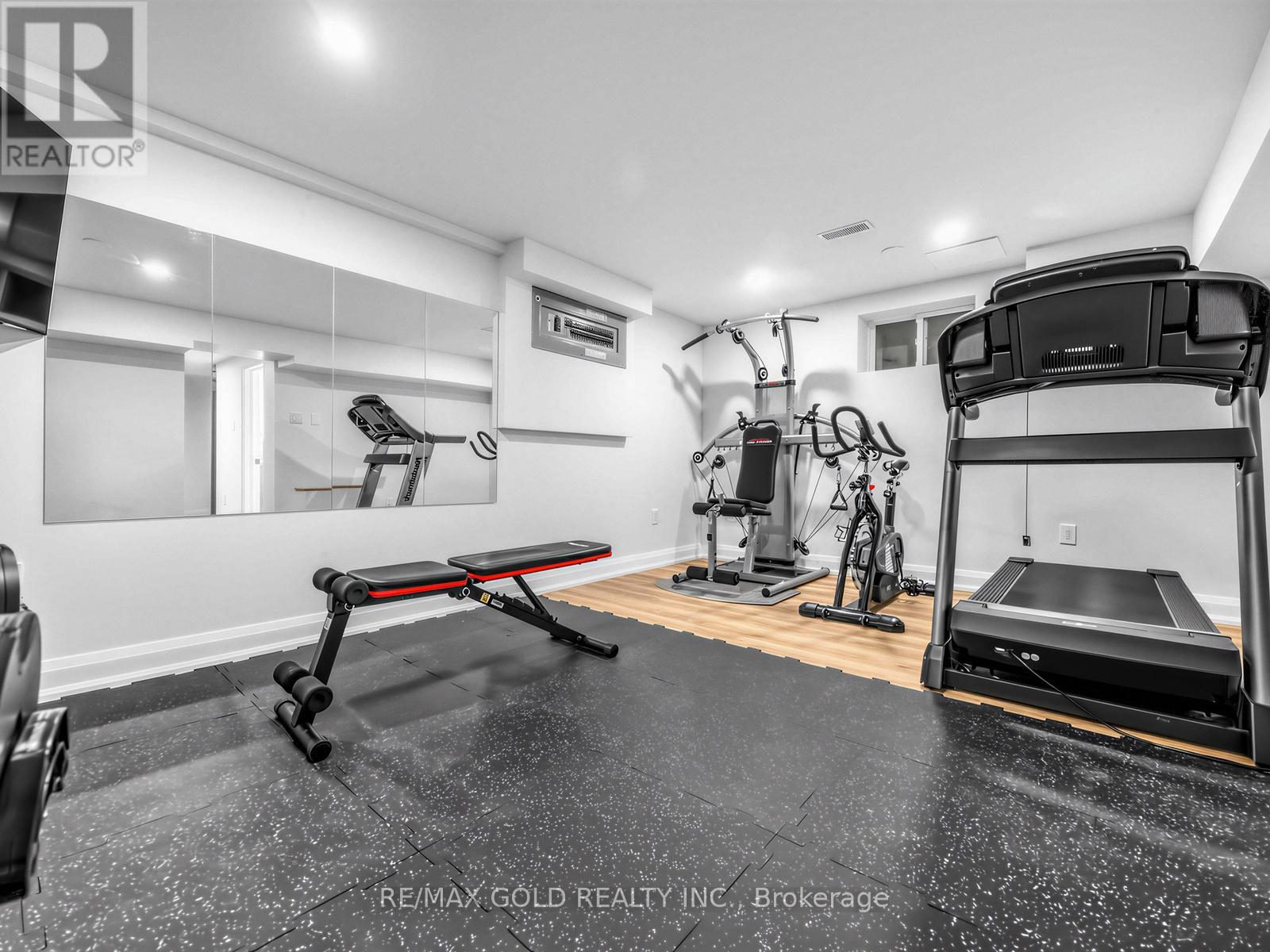 5 Crediton Court, Toronto, Ontario  M9B 3B9 - Photo 30 - W13007006