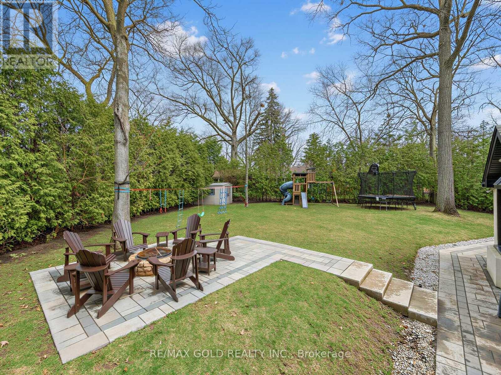 5 Crediton Court, Toronto, Ontario  M9B 3B9 - Photo 34 - W13007006