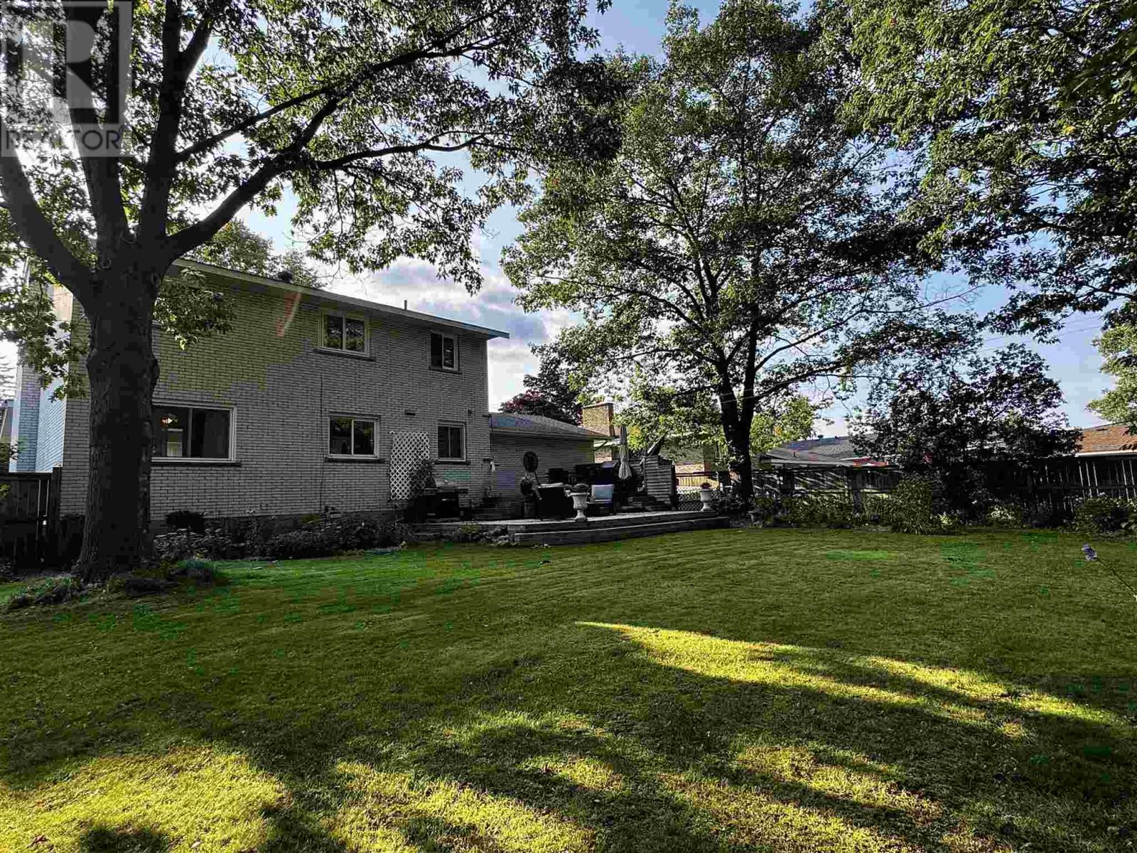 4 Silver Birch Dr, Sault Ste Marie, Ontario  P6A 5S1 - Photo 37 - SM260358