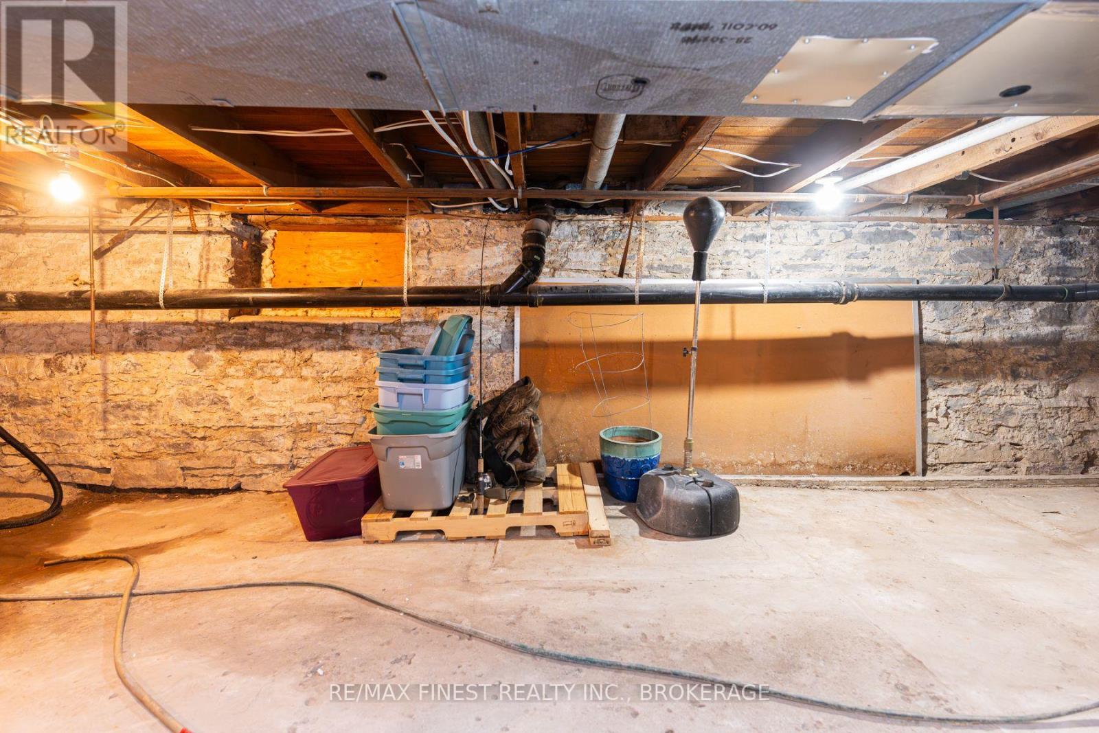 55 Bridge Street W, Greater Napanee, Ontario  K7R 2C4 - Photo 45 - X12819890