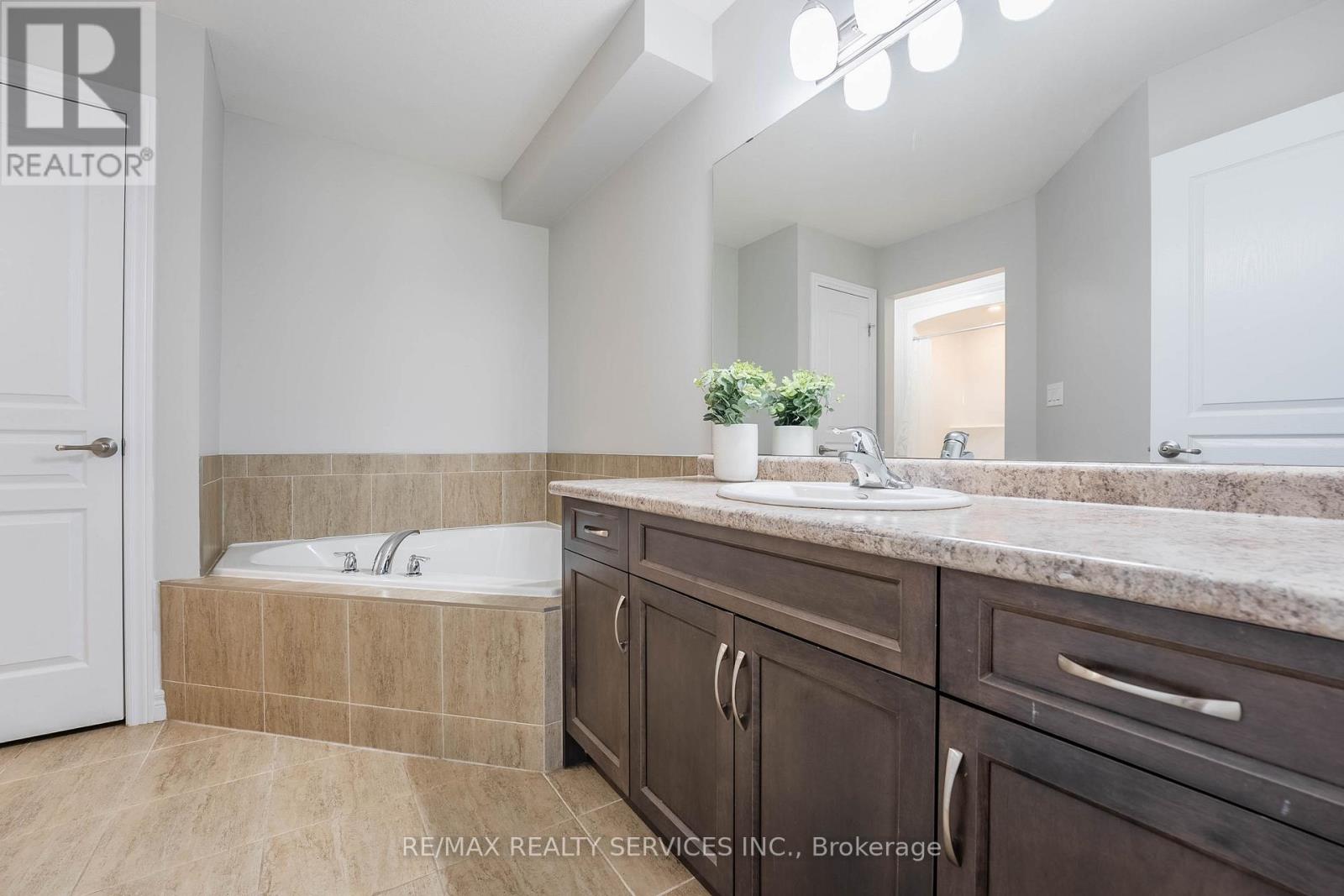 7619 Green Vista Gate, Niagara Falls, Ontario  L2G 0A8 - Photo 20 - X13006990