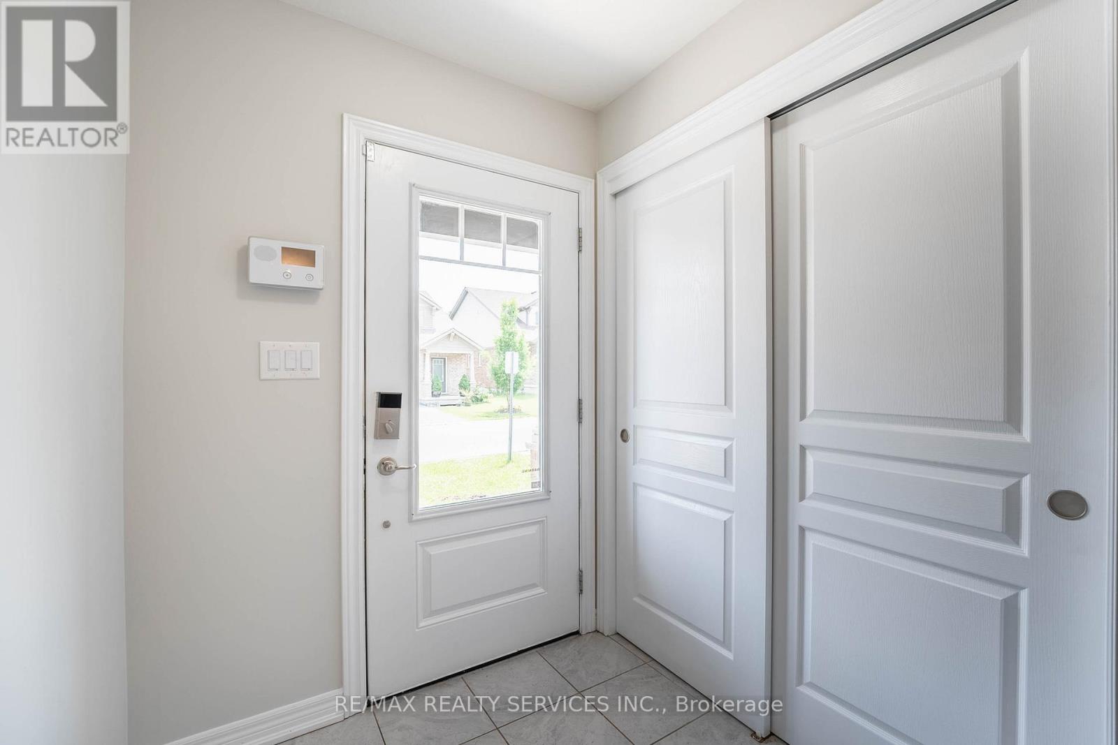 7619 Green Vista Gate, Niagara Falls, Ontario  L2G 0A8 - Photo 3 - X13006990