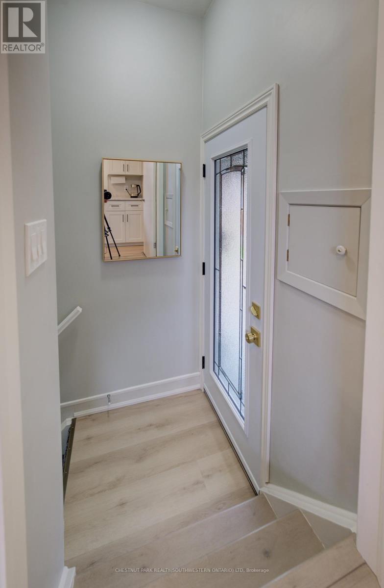 17 Hipel Avenue, Cambridge, Ontario  N3C 1W8 - Photo 17 - X13007010