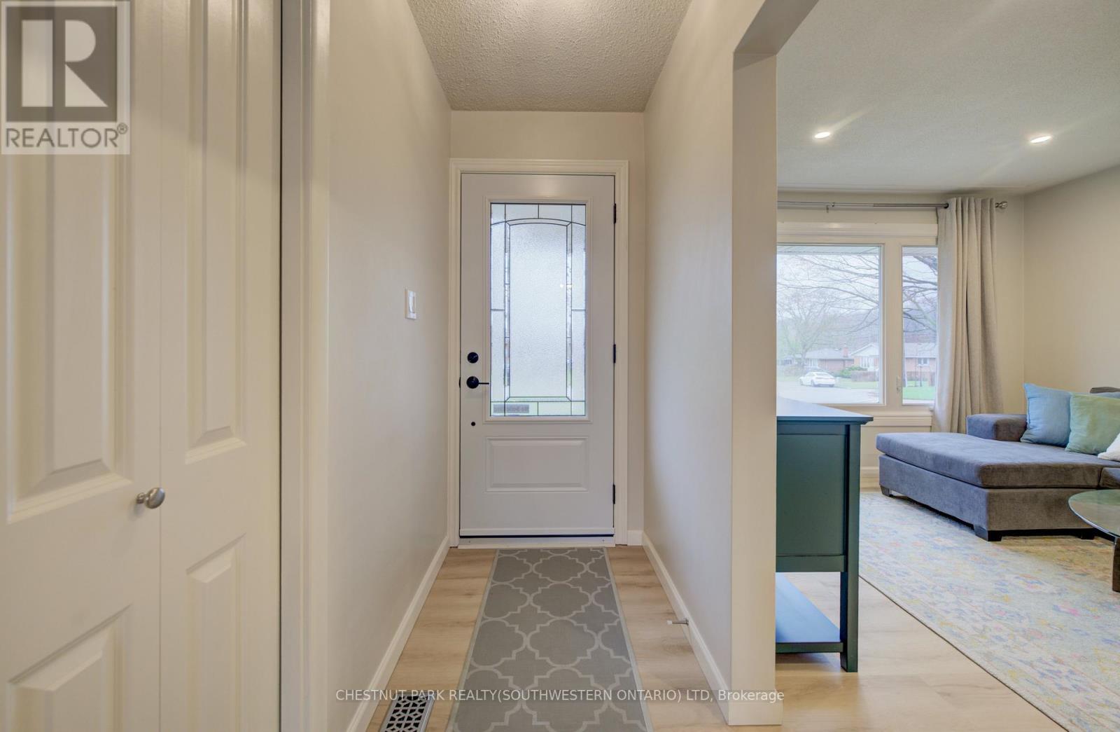 17 Hipel Avenue, Cambridge, Ontario  N3C 1W8 - Photo 7 - X13007010