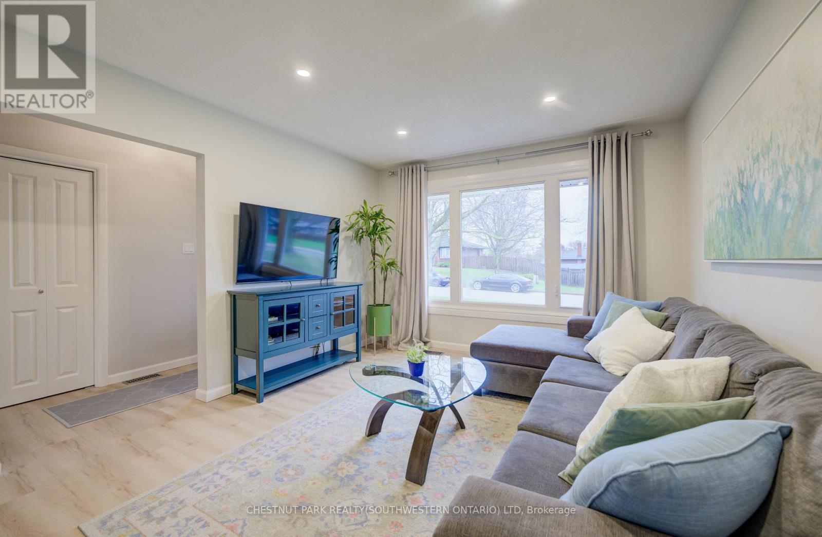 17 Hipel Avenue, Cambridge, Ontario  N3C 1W8 - Photo 9 - X13007010