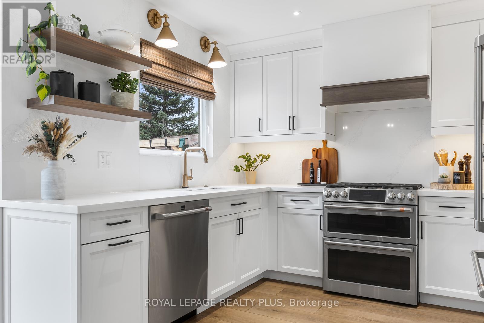 5 Anjou Place, Hamilton, Ontario  L8J 2N8 - Photo 11 - X13007046