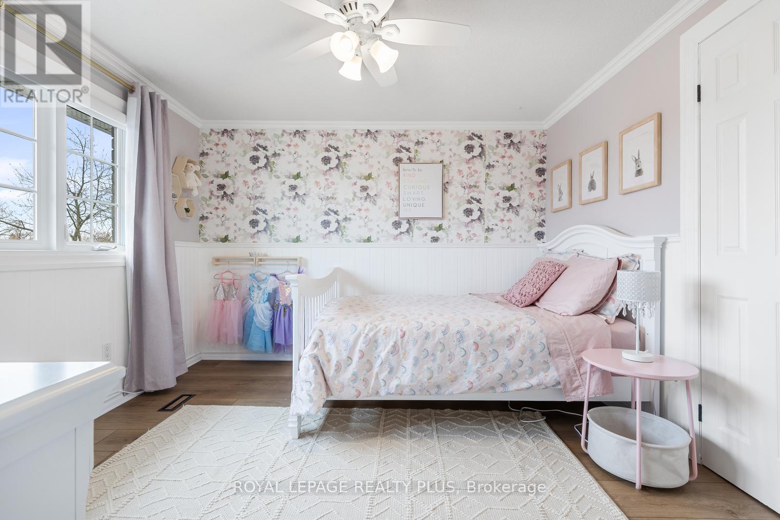 5 Anjou Place, Hamilton, Ontario  L8J 2N8 - Photo 24 - X13007046