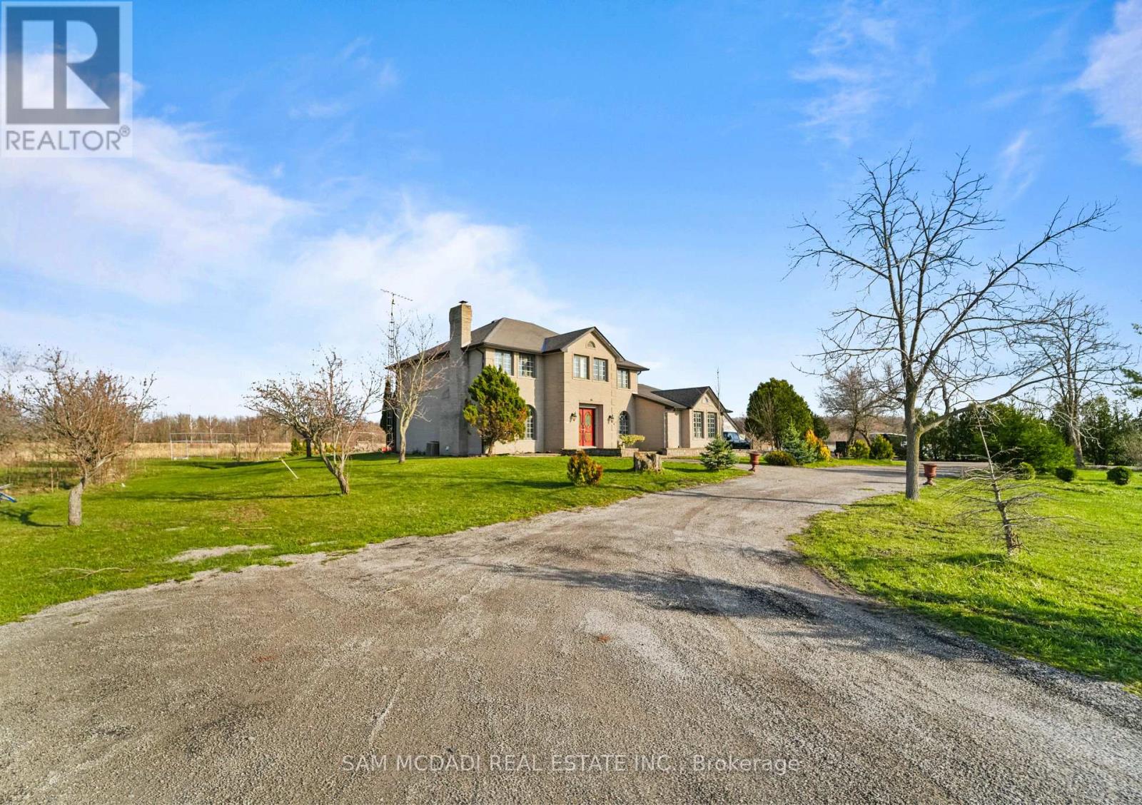 225 PARK ROAD S, Grimsby, Ontario