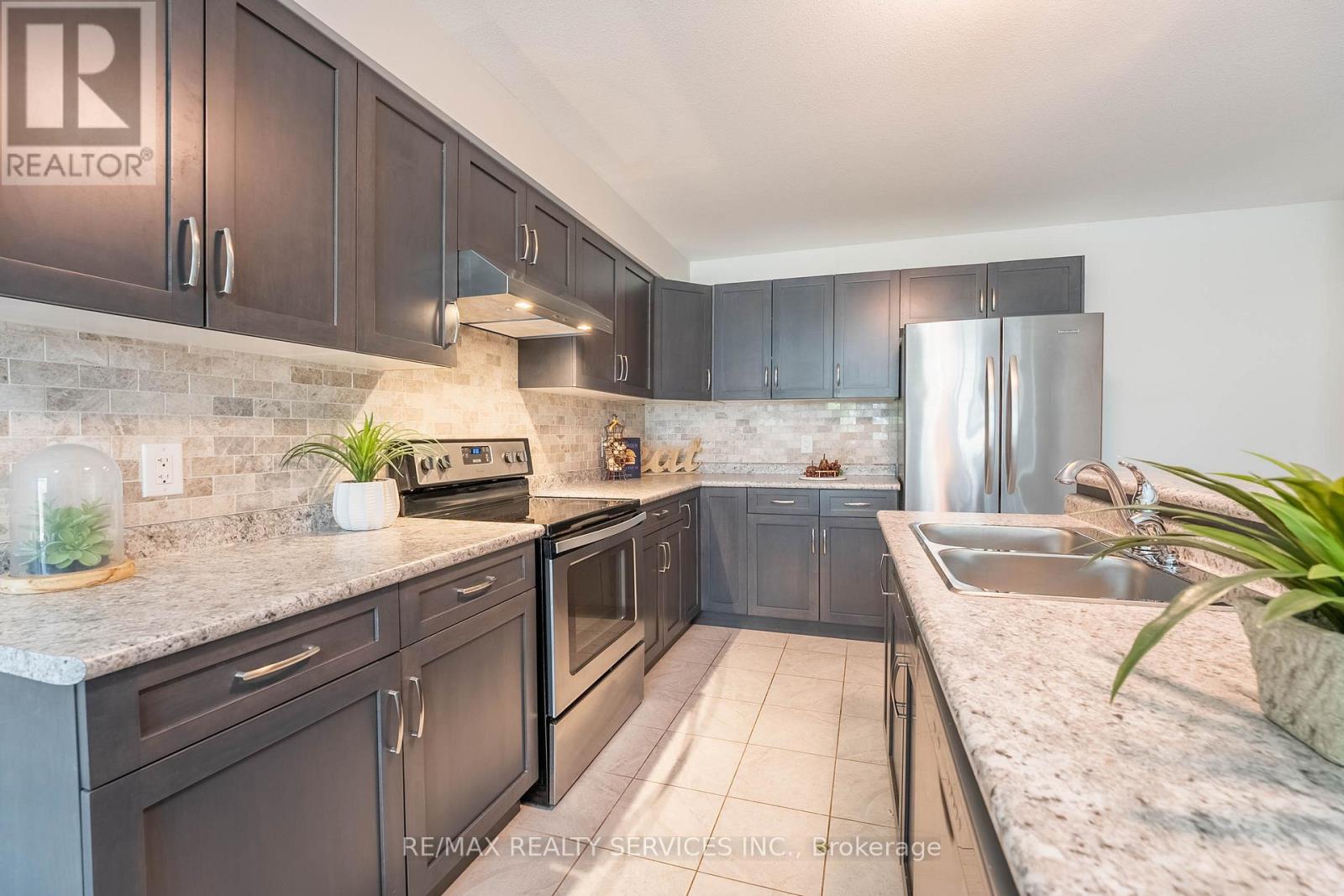 7619 Green Vista Gate, Niagara Falls, Ontario  L2G 0A8 - Photo 9 - X13007270