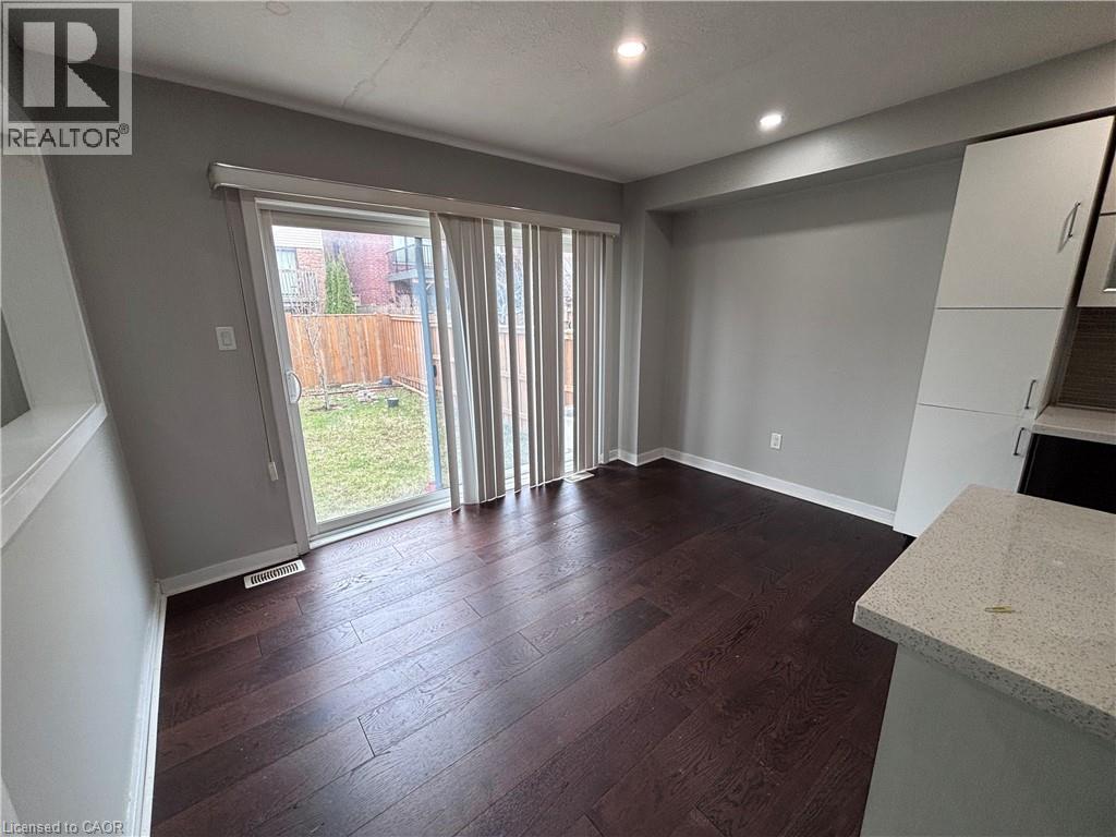 88 West Glen Avenue, Stoney Creek, Ontario  L8J 0H8 - Photo 6 - 40821495