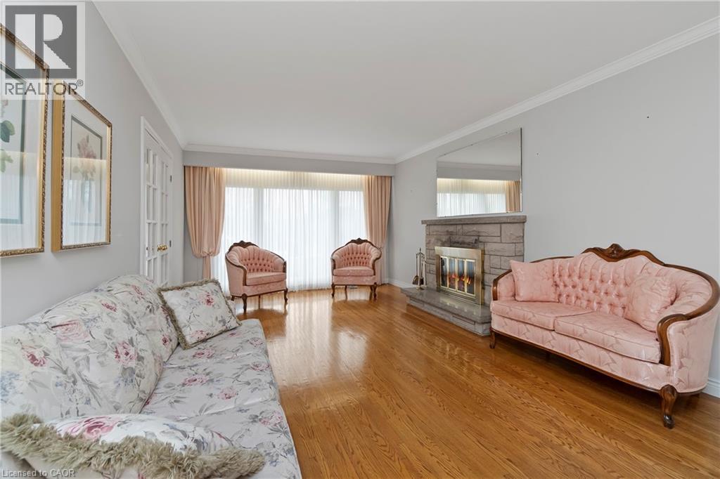 36 Buckingham Drive, Hamilton, Ontario  L9C 2G5 - Photo 17 - 40821422