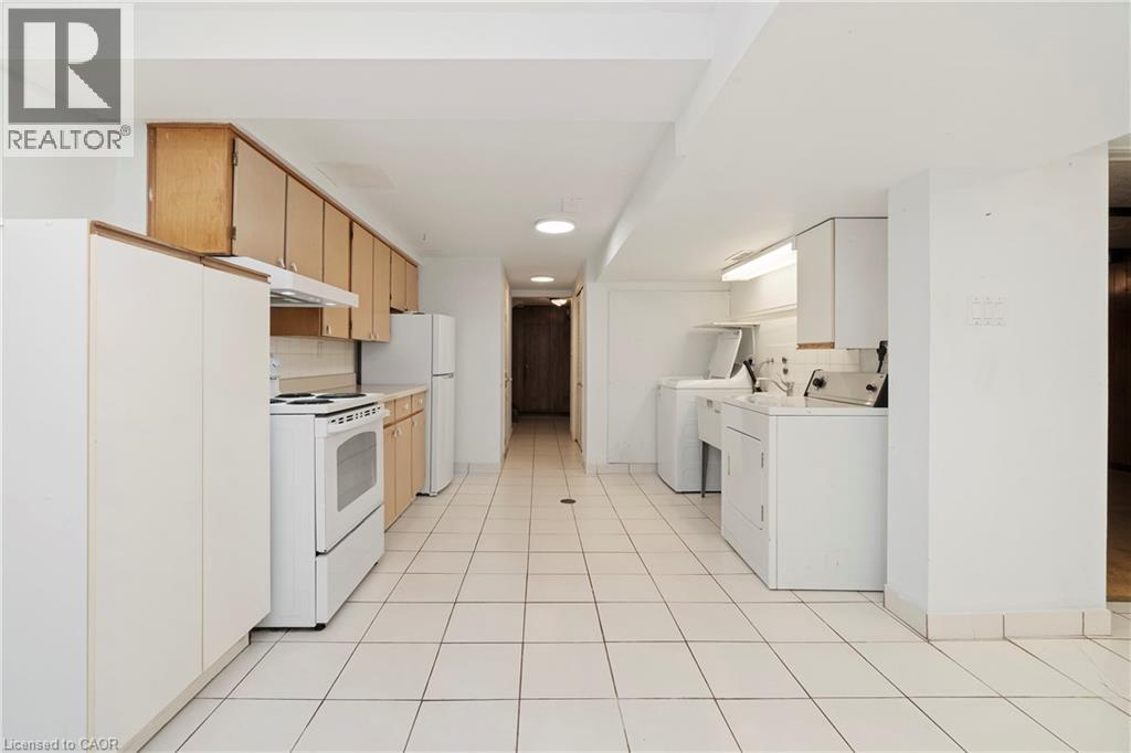 36 Buckingham Drive, Hamilton, Ontario  L9C 2G5 - Photo 33 - 40821422