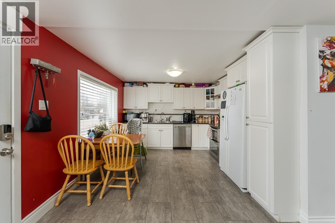 1337 Burden Street, Prince George, British Columbia  V2M 2J5 - Photo 2 - R3111986