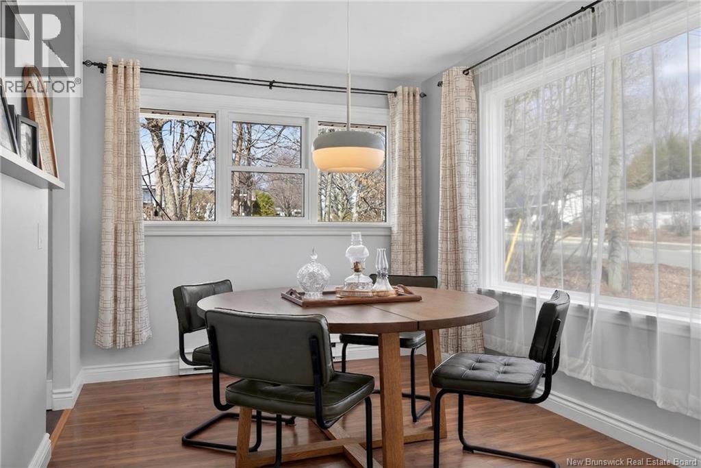 215 Fulton Avenue, Fredericton, New Brunswick  E3A 2B7 - Photo 4 - NB137363