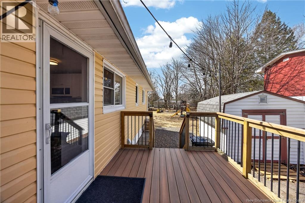 215 Fulton Avenue, Fredericton, New Brunswick  E3A 2B7 - Photo 6 - NB137363