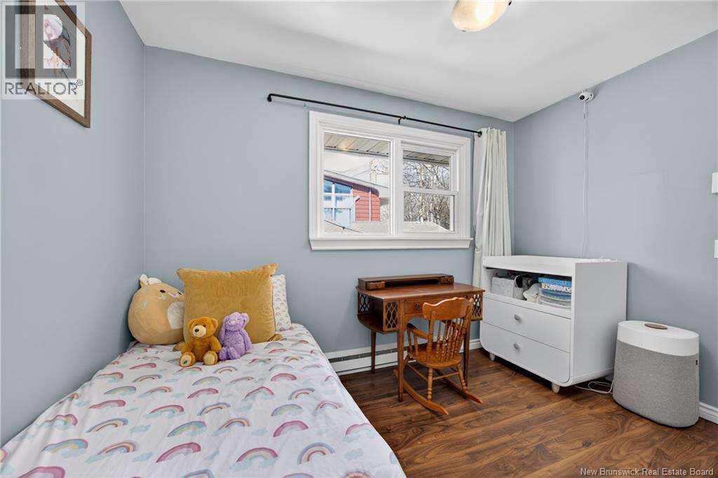 215 Fulton Avenue, Fredericton, New Brunswick  E3A 2B7 - Photo 28 - NB137363