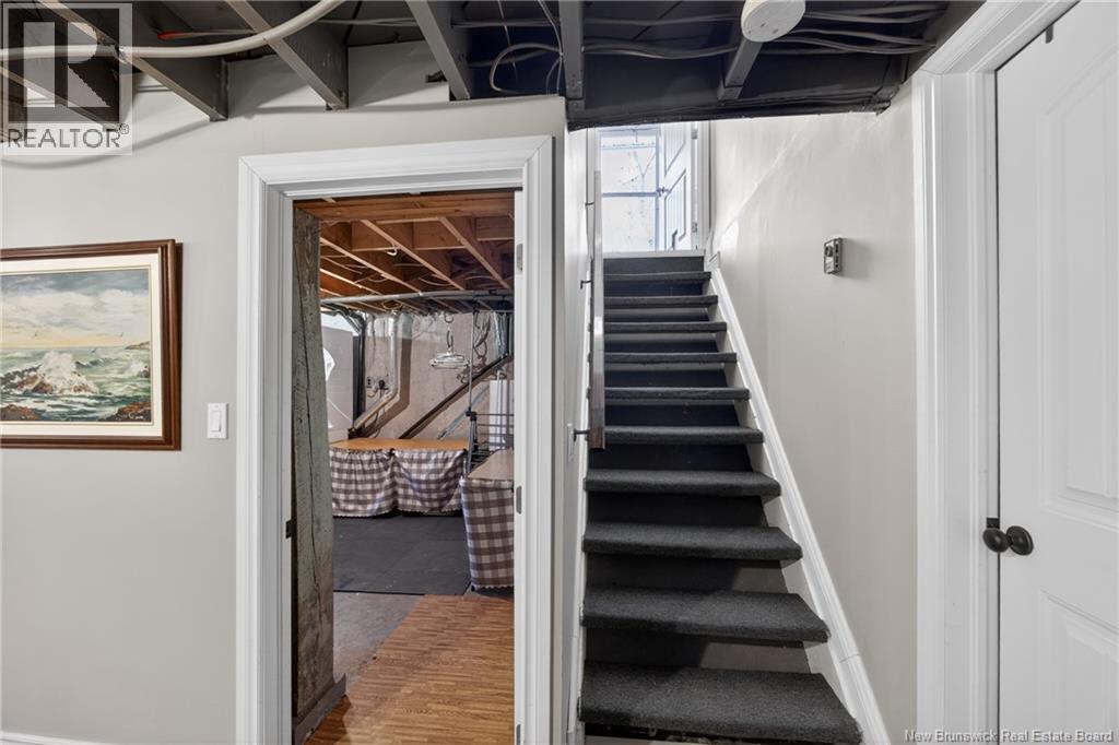 215 Fulton Avenue, Fredericton, New Brunswick  E3A 2B7 - Photo 35 - NB137363