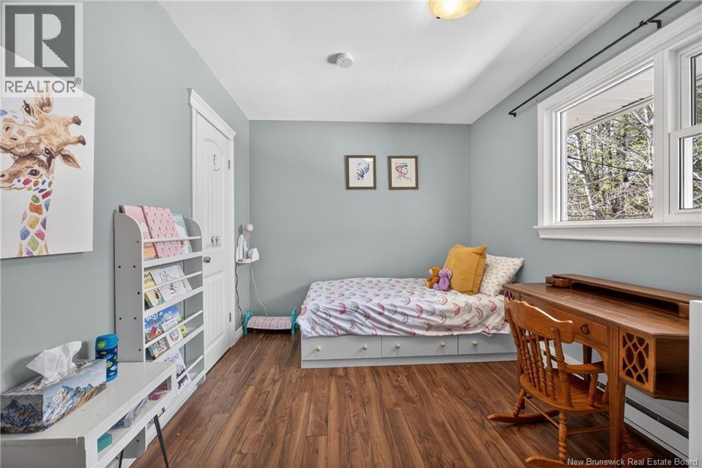 215 Fulton Avenue, Fredericton, New Brunswick  E3A 2B7 - Photo 27 - NB137363