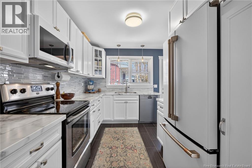 215 Fulton Avenue, Fredericton, New Brunswick  E3A 2B7 - Photo 19 - NB137363
