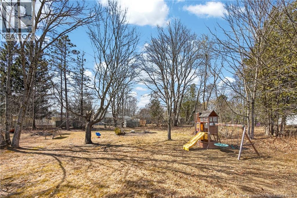 215 Fulton Avenue, Fredericton, New Brunswick  E3A 2B7 - Photo 7 - NB137363