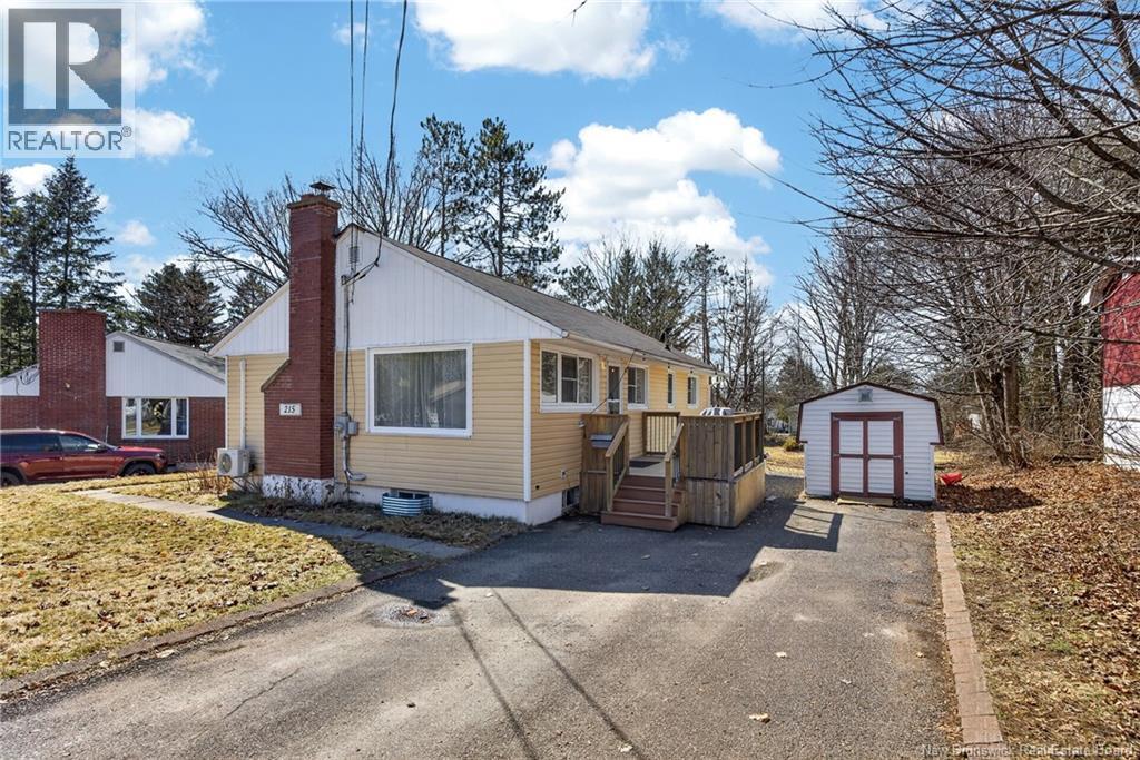215 Fulton Avenue, Fredericton, New Brunswick  E3A 2B7 - Photo 5 - NB137363