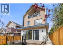 <div class="price">$1,798,000</div> 2 1582 E 2nd Avenue, Vancouver<br><div style="margin-bottom:8px;"><small>Sutton Group-West Coast Realty</small></div><div class='bed_bath'>3 Bed | 4 Bath</div>