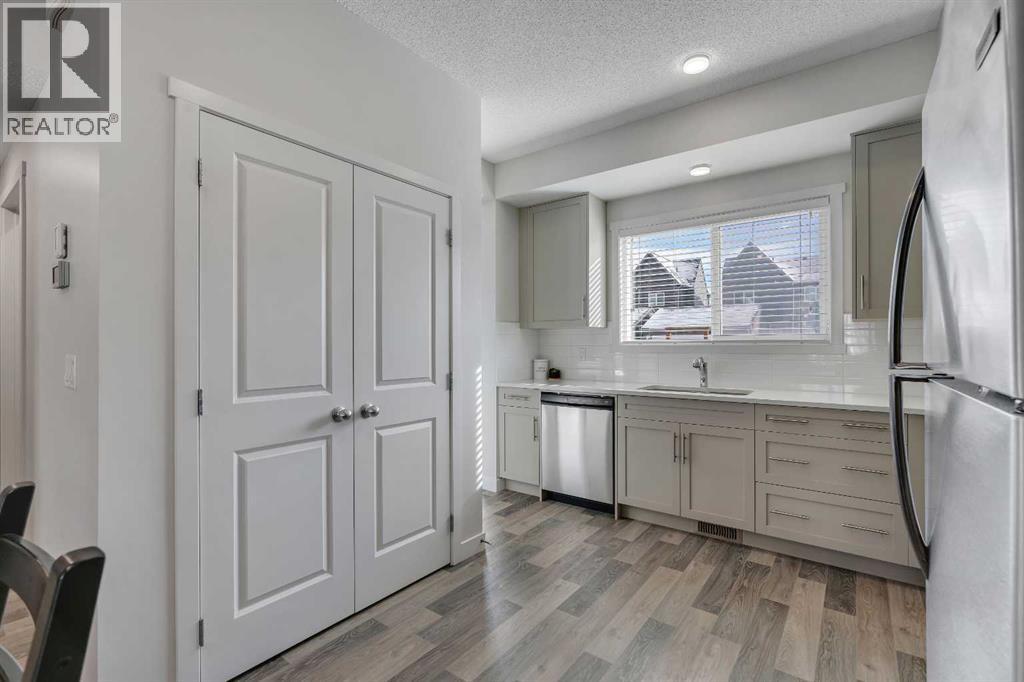 24 Carringvue Way Nw, Calgary, Alberta  T3P 1K8 - Photo 10 - A2293180