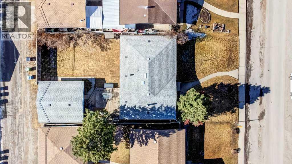 81 Healy Drive Sw, Calgary, Alberta  T2V 2Z8 - Photo 34 - A2295637