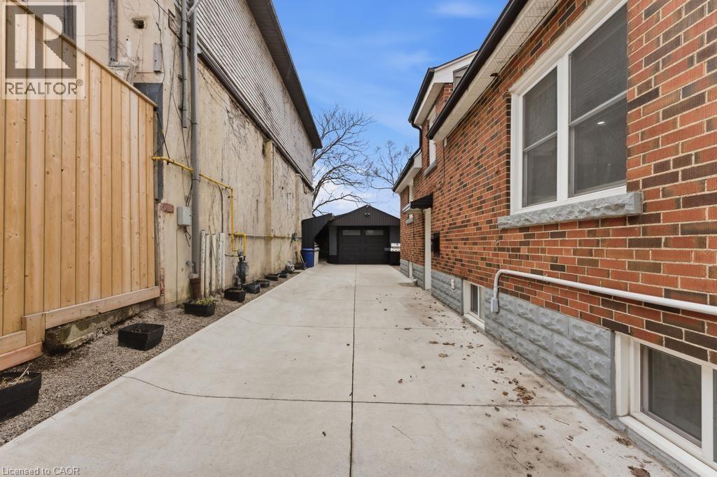 44 Jefferson Avenue, Hamilton, Ontario  L8H 1A7 - Photo 6 - 40821520