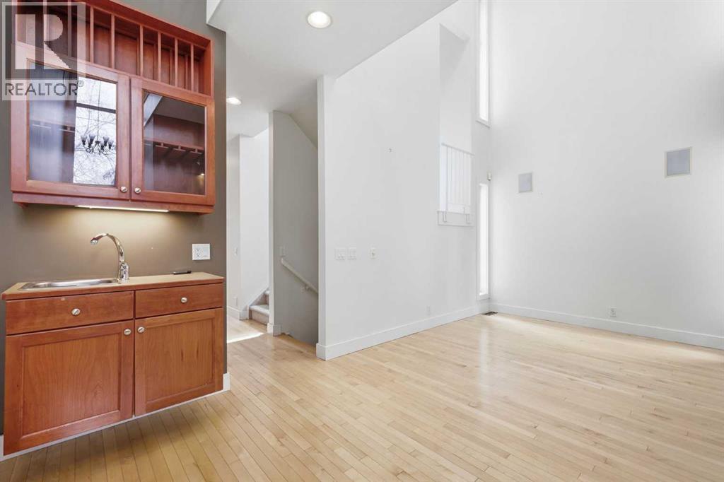 2606 25a Street SW, Calgary, Alberta  T3E 1Z4 - Photo 11 - A2300530